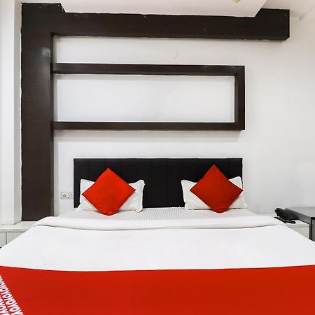Oyo Flagship Just-9 Inn Near Sahara Ganj Mall Lucknow Exterior photo