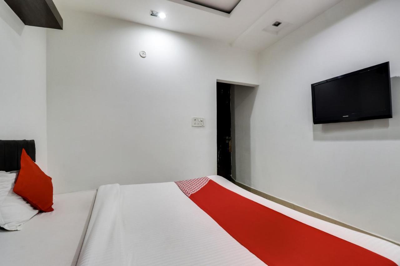 Oyo Flagship Just-9 Inn Near Sahara Ganj Mall Lucknow Exterior photo