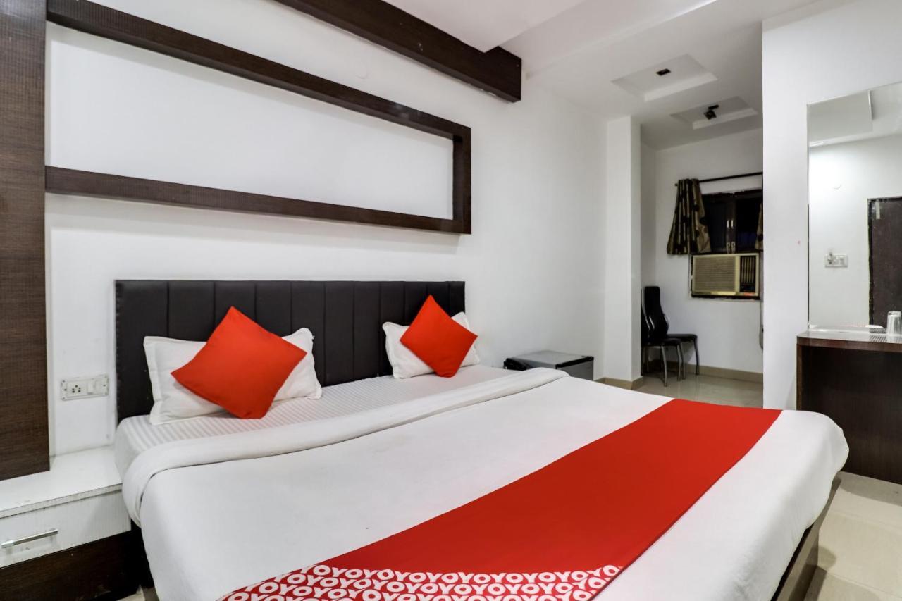 Oyo Flagship Just-9 Inn Near Sahara Ganj Mall Lucknow Exterior photo