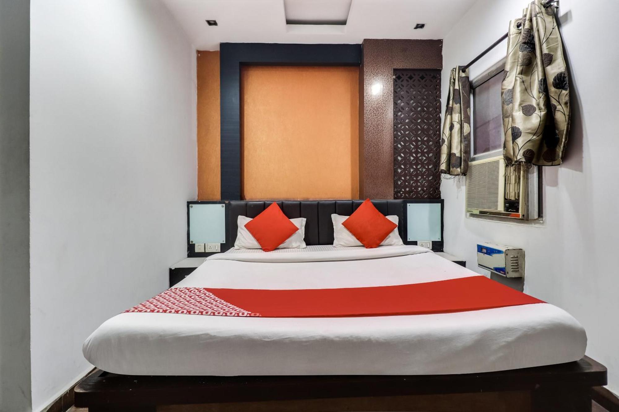 Oyo Flagship Just-9 Inn Near Sahara Ganj Mall Lucknow Exterior photo